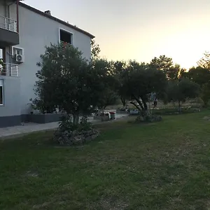  Hotel Bavella House